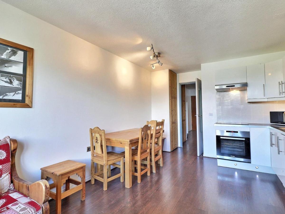 2 Pieces Pour 4 Pers. - La Tania, Idealement Situe Skis Aux Pieds, 31m², Balcon Est - Fr-1-182a-5 Appartement