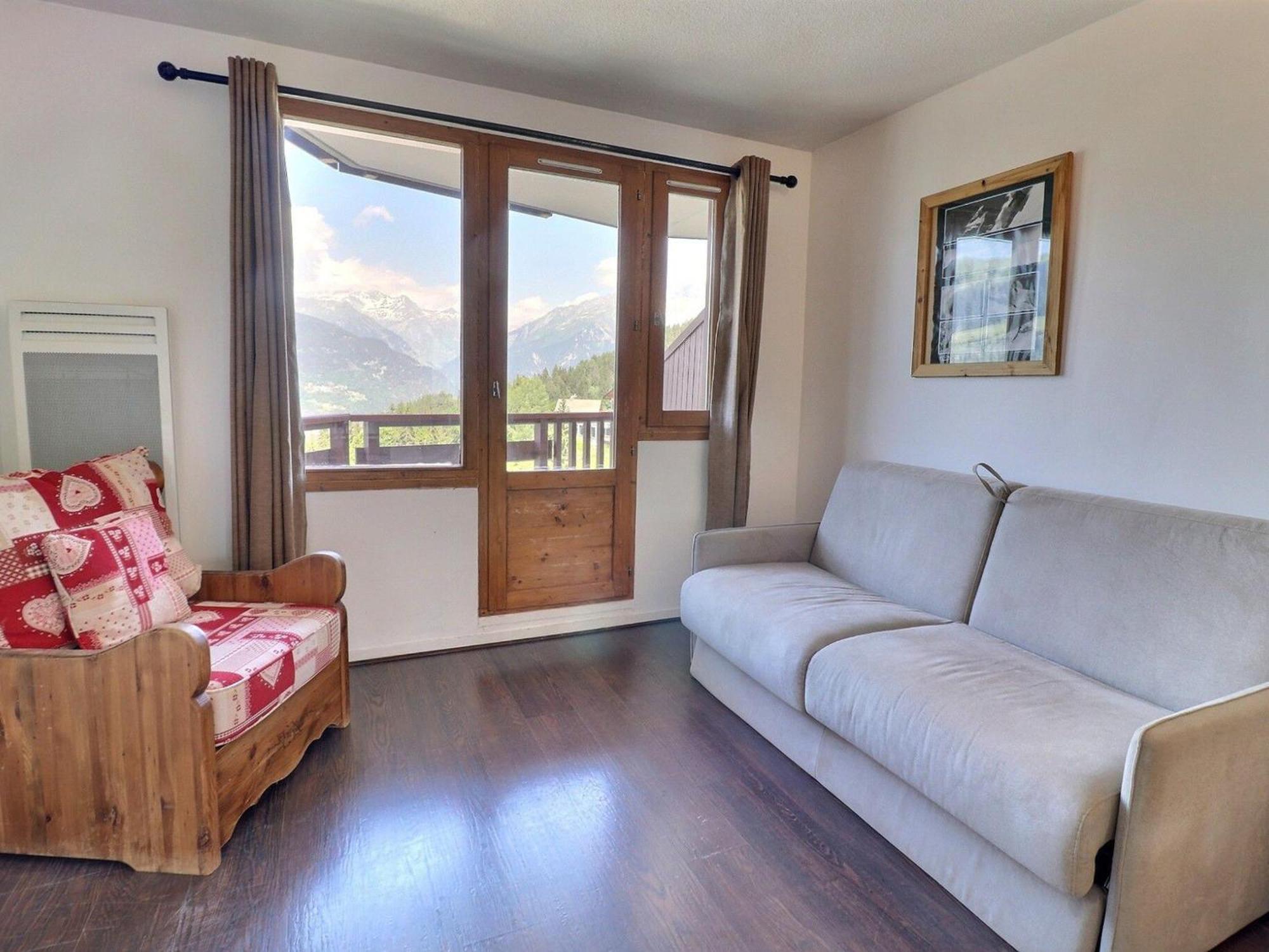 2 Pieces Pour 4 Pers. - La Tania, Idealement Situe Skis Aux Pieds, 31m², Balcon Est - Fr-1-182a-5 *